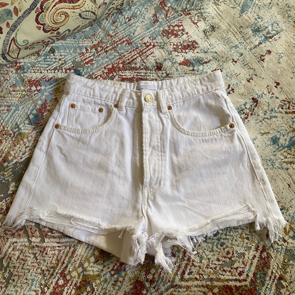 Zara jean shorts